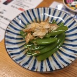 おぐろのまぐろ - スナップエンドウお浸し