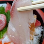 勢登鮨 - 八食丼(酢飯)のはまち