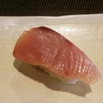 四季彩 鮨楽 - 天然ハマチ
