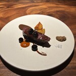 ルーデンス - 鹿グリル、ブルーベリーソース