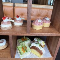ザ タヴァン グリル＆ラウンジ - 