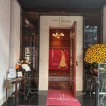 表参道うかい亭 - 店内入り口