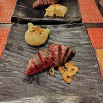 鉄板Diner JAKEN - もも肉のステーキ♪