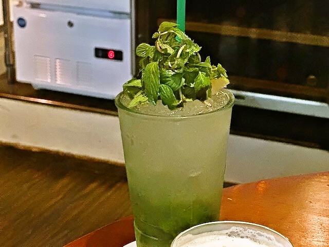 ジンヤ キッチン アット（jinya kitchen at） - 郡山（ダイニングバー）の写真