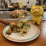 おこのみ焼き おこまる - いちおう、反対側からも、取ってみる