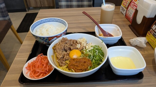 吉野家 26号線阪南店 （ヨシノヤ） - 鳥取ノ荘/牛丼 | 食べログ