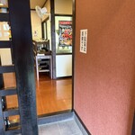 歳時記 - 小上がりで靴を脱いで、裏の靴入れへ