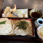 歳時記 - 天ぷら付きの相盛りセット