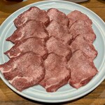 炭火焼肉ホルモンさわいし - 