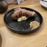 炭火焼 いわこう - 自家製ウインナー、日本酒とバッチリ