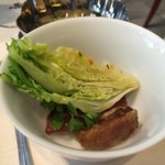 Astrance - レタスと鳩のレバー、足