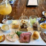 肉とチーズ Jajaja UNO本店 - 前菜プレート　とても綺麗♡