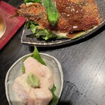 おたべや - 鶏肉の塩麹漬けとイワシフライ