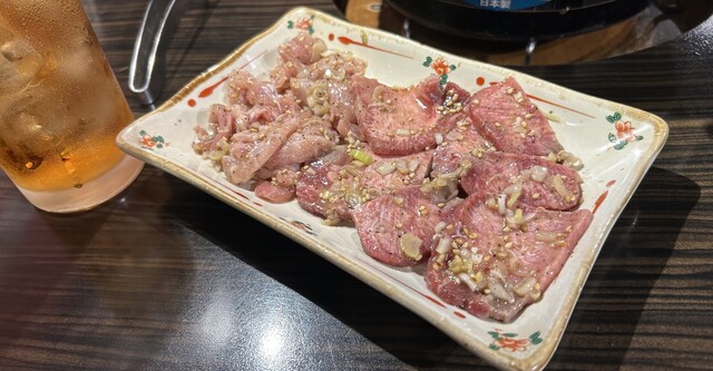 Sumibi Horumon Yakiniku Tei
