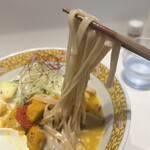 上方レインボー - フェットチー麺