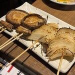立呑み 焼きとん 大黒 - 