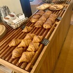 CAFE LA RUCHE - パン