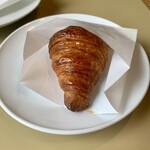 CAFE LA RUCHE - ミニクロワッサン2個目