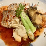 中目黒 若狭 - 〈チェジュ島の太刀魚と鮑の煮付け〉