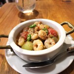 Hachihare - 小エビとミニトマトのほうろくアヒージョ