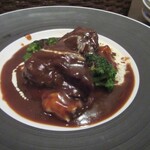 ジュイップ - 牛ほほ肉の赤ワイン煮込み