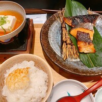 銀座米料亭 八代目儀兵衛 -  銀座米料亭 八代目儀兵衛 -