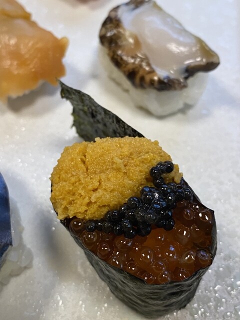 蛇の目寿司 気仙屋旅館（じゃのめずし） - 石巻（寿司）の写真