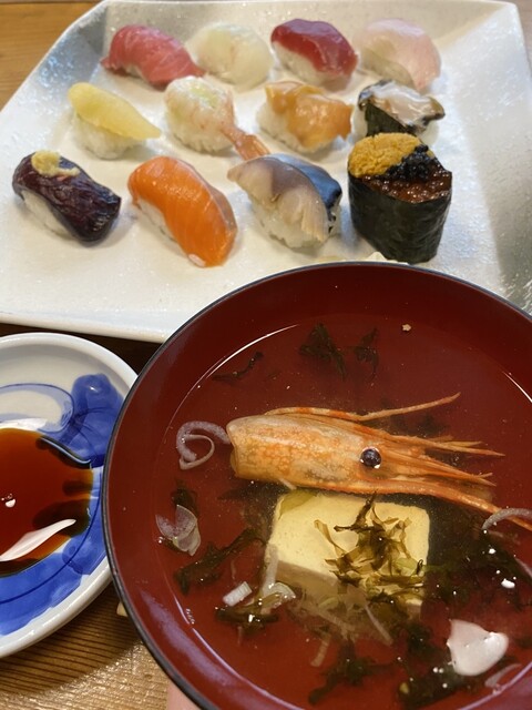 蛇の目寿司 気仙屋旅館（じゃのめずし） - 石巻（寿司）の写真