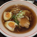 しょうゆらーめん600円+味玉100円