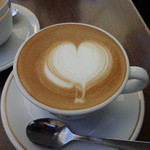 カフェバール・ジハン - カプチーノ（ケーキセット）