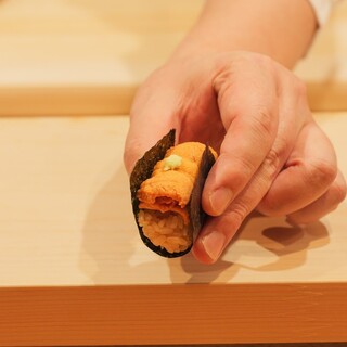 ミシュラン店さながらの鮮魚を大将自ら選定