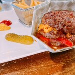 シェイクツリー バーガー＆バー - 