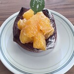 丘の上のパン屋 - 清見オレンジ　560円