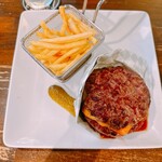 シェイクツリー バーガー＆バー - 