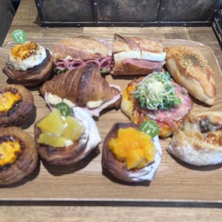 口コミ一覧 : 丘の上のパン屋 - たまプラーザ/パン [食べログ]