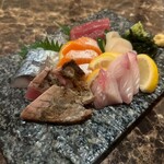 旨いマグロと海鮮居酒屋 漁火 - 