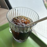 EAT EAT EAT - (✖╹◡╹✖)◞アイスコーヒー