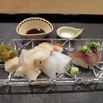 Jushuu - お造り　金目鯛の昆布〆炙り、真子鰈、肝、ツブ貝、アオリイカ、鯵寿司