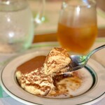 ア フェネステッラ - 