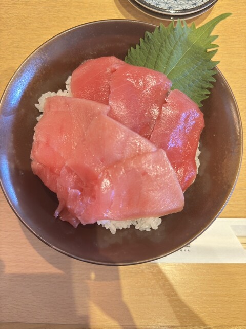 新鮮組まぐろ屋 出島ワーフ店 - 出島/海鮮丼 | 食べログ