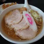 佐野らーめん はれときどきぶた - 