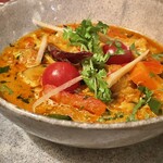 インド料理 想いの木 - 北インドの野菜カリー