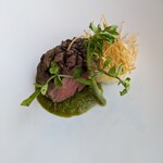 OCTAVAR - 国産経産牛フィレ肉のグリル　九条ネギのスキャリオンソース