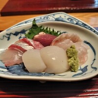 味工房まんま 別館 - 刺し身盛り合わせ