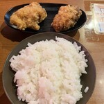 みそらーめん 満開屋 - 醤油唐揚げセット。次回はしお唐揚げもありだな
