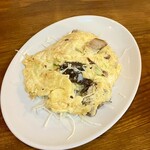 丸仲 - 玉子とチャーシューの炒めハーフ500円