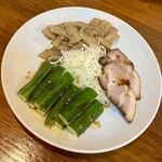 丸仲 - 三種盛り500円