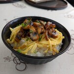 ヤマタくん - +丼（うなぎ）