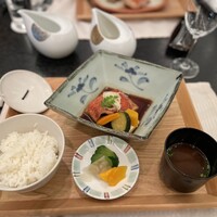 日本料理 Japanese Cuisine 桜丘 - 