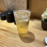 はい、串揚げです。 - ハイボール